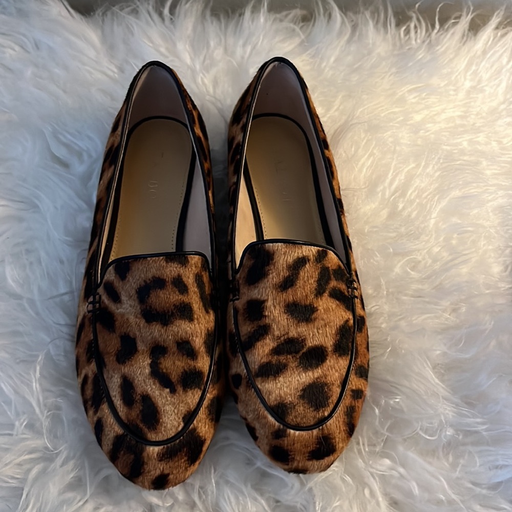Talbots leopard calf hair loafers size 8 M - Picture 2 of 6